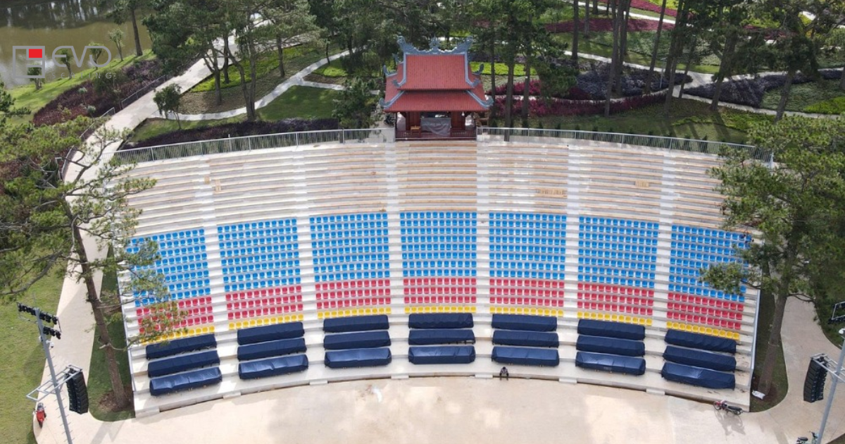 Why Foldable Stadium Chairs Are Ideal for Sports and Public Projects